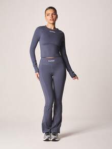 Missguided x Playboy 高腰喇叭瑜伽裤，腰带饰有品牌标志 - Dark Blue - 查看 4