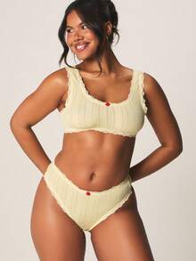 MISSGUIDED Pointelle Lace Trim Bralette And Brief Lingerie Set With Scalloped Edges And Small Bow Details - Yellow - View 3