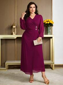 Feyla Plus Size Women's Solid Color V-Neck Maxi Party Dress - Hot Pink - View 10