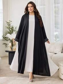 Al Najma Plus Size Women Elegant Fashion Patchwork Pom Pom Flare Sleeve Arabic Abaya Robe - Black - View 4