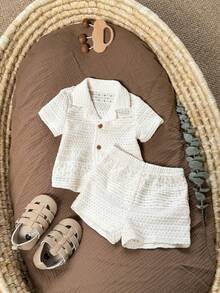 SHEIN 新生男宝宝休闲可爱度假简约杏色短袖衬衫短裤套装 - 米色 - 查看 9
