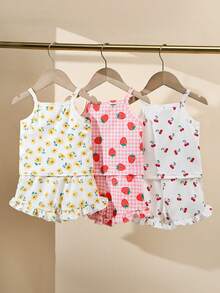 SHEIN Playful Pals 女嬰 3 套裝 粉色花卉草莓櫻桃細肩帶上衣 荷葉邊短褲 - 彩色 - 查看 1