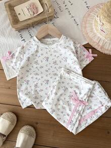 SHEIN 2pcs/Setelan Dua Potong Kasual Musim Panas untuk Bayi Perempuan: Atasan Lengan Pendek Kasual Motif Bunga Patchwork dengan Pita dan Celana Panjang - Putih - View 6