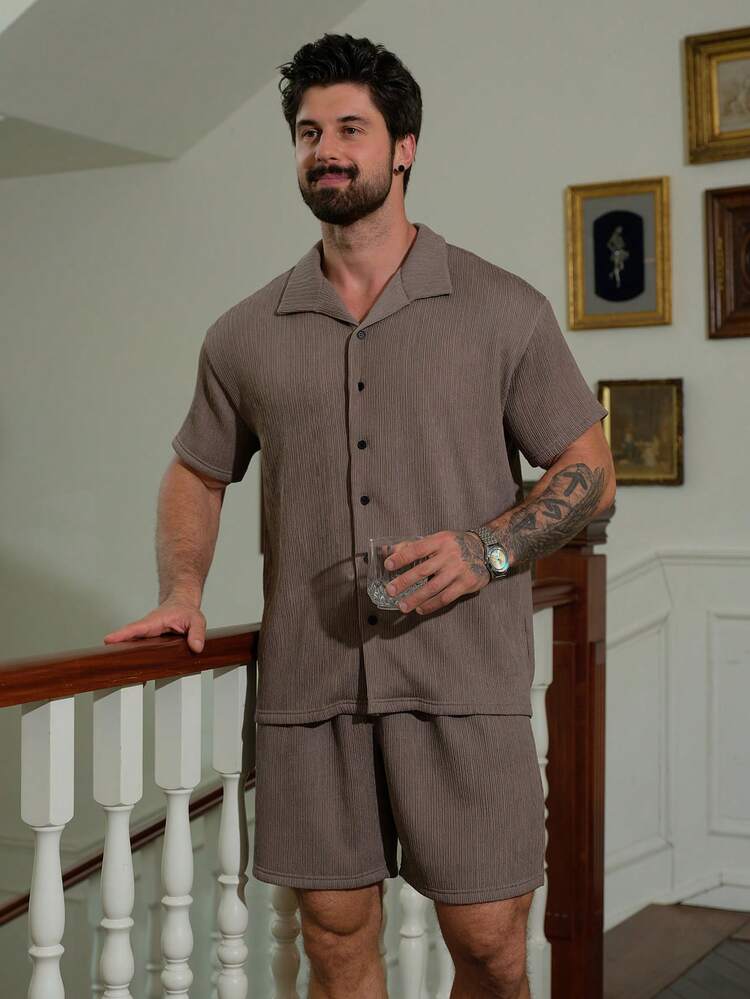 Men's Short Sleeve Shirt And Grey Shorts Pajama Set, Summer