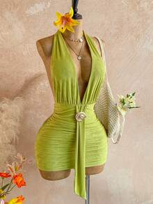 Soleia 女士纯色露背系带褶皱金属装饰性感迷你连衣裙，适合约会派对 - 綠色 - 查看 5