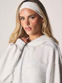 MISSGUIDED 宽松连帽衫，背面印有甜心俱乐部图案，长袖套头卫衣，适合秋冬季休闲舒适穿着。 - 灰色 - 查看 5