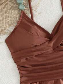 Swim Lushoire 女士高级棕色亮面交叉前开衩泳衣两件套，串珠肩带，侧开衩褶皱裹身泳衣，夏季度假 - 棕色 - 查看 8