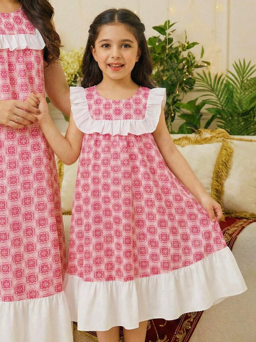 SHEIN Young Girl Woven Contrast Color Round Neck Ruffle Hem Casual Dress - Pink - View 1