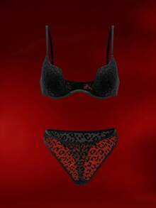 EmpressEnvy Black Lace Patchwork Underwire Bra And Hipster Panty Set - Black - View 8