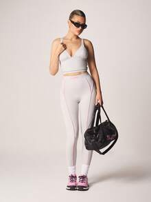 Missguided x Playboy 褶皱V领背心，粉色Logo印花，无袖修身运动上衣 - 淺灰色 - 查看 4