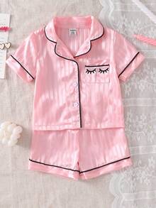 Bộ đồ ngủ 2 món cho bé gái với họa tiết thêu tinh tế, kèm ruy băng satin cùng màu. - Hồng - Xem 4