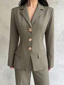 Firerie Bộ vest nữ thanh lịch kiểu cổ điển gồm áo blazer và quần ống loe ôm sát. - Màu Khaki - Xem 8