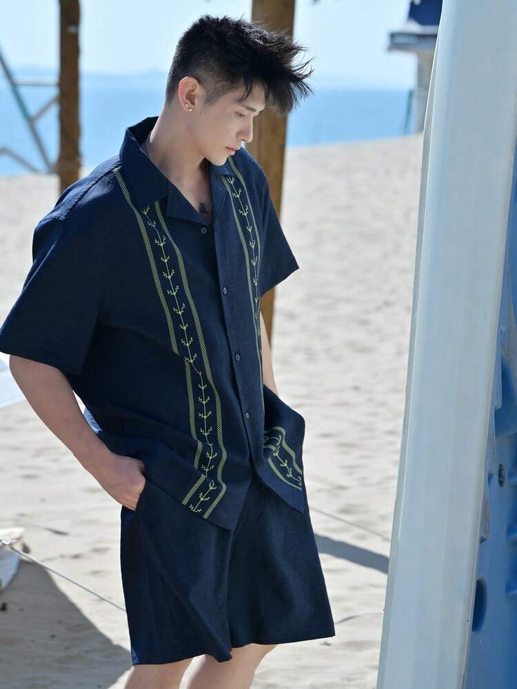 Men's Summer Casual Beach Vacation Graphic Print Short Sleeve Shirt And Shorts Set