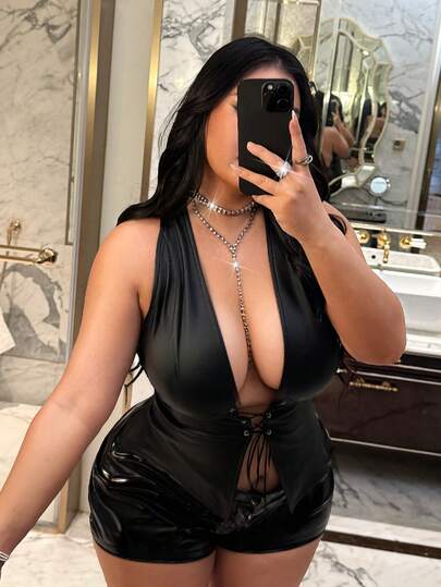 NU&NOW Glossy Coated Punk Chic Plus Size Solid Color Sleeveless Fitted Summer Top