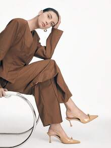 Mnmlis Sandalias de tacón alto elegantes y de moda con diseño de hebilla y punta puntiaguda sin respaldo para mujer - Caqui - Ver 9