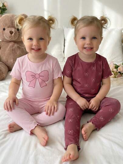 4件套女婴圆领短袖上衣和裤子套装，蝴蝶结装饰印花，搭配2件套柔软针织蝴蝶印花睡衣套装，甜美风格