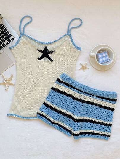 Comfortcana 2-delige damesset bestaande uit een camisole top met pentagramjacquard en een gestreept gebreid shortje.