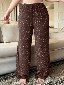 Dazy Plus Pantalones de pijama de pierna recta con cintura de cordón y estampado floral diminuto - Marrón - Ver 5