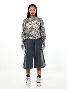 SUMWON WOMEN 阔腿牛仔短裤，饰有星星刺绣细节，中腰休闲夏季百慕大短裤款式，棉混纺面料，宽松版型 - 灰色 - 查看 3