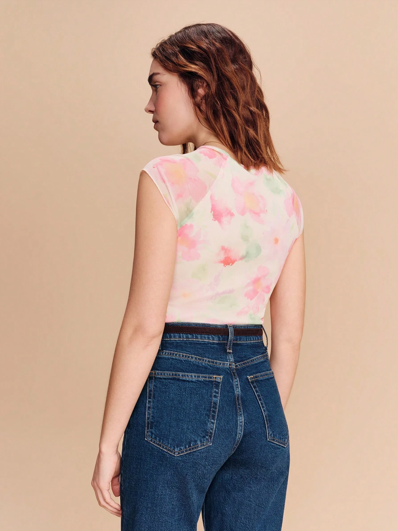 T-shirt en maille blanche avec imprimé floral rose et manches raglan, printemps été