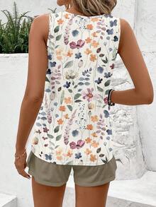 SHEIN LUNE 2pcs Women's Contrast Beige Floral Print Sleeveless Round Neck Top And Short Sleeve Set – Summer Vacation Outfit For Beach, Cruise, Music Festival, Concert, Wedding Guest, City Trip, Island Wear, Boho - Multicolor - View 3