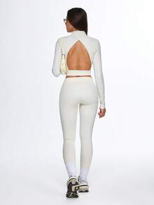 Eassivo Eassivo 女士运动上衣 新款时尚露背瑜伽长袖修身运动上衣 适合户外普拉提训练 - 米色 - 查看 2