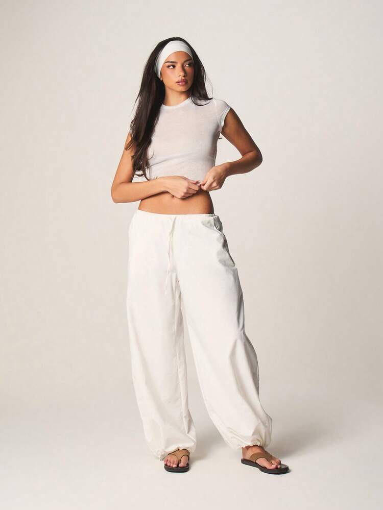 MISSGUIDED Semi Sheer Cap Sleeve Baby Tee Cropped Top Basic Essential Casual Summer Spring Style