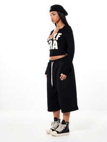 SUMWON WOMEN SUMWON 女装长袖露脐上衣，醒目印花，深V领，秋冬简约街头风 - 黑色 - 查看 5