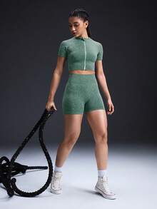 Powerista Women's Raglan Sleeve Zip-Up Cropped Top And High Waist Shorts Shapewear Activewear Set - Green - View 6