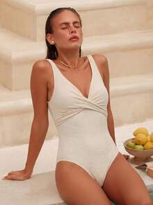 Swim Chiccia 女士纹理面料交叉V领性感连体泳衣，适合海滩度假 - 杏色 - 查看 1