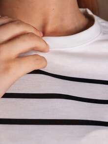 SILVIA DI SANTO Women Striped Casual Versatile T-Shirt Graphic Tees Women Tops - Black and White - View 5