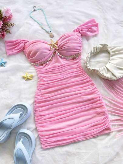 Soleia Vestido ajustado de punto y malla con hombros descubiertos para vacaciones