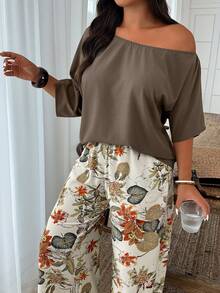 Weeklong Conjunto feminino plus size casual de férias com blusa folgada de gola assimétrica e calça pantalona com estampa floral, ideal para primavera/verão/outono. - Multicolorido - Ver 4