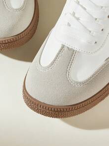 CUCCOO EASI Women's Casual Sneakers - Red and White - View 4