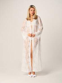 MISSGUIDED Long Lace Maxi Robe With Deep V Plunge Neckline Bell Sleeve Sheer Kimono Coverup For Beach Party Wedding Guest Bridal - White - View 4