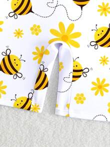 SHEIN Playful Pals Young Girl One-Piece Swimsuit, Playful Style, Long Sleeve Yellow & White Bee & Flower Print, Half-Zip Design, Fashionable Casual Elegant Lady, Suitable For Swimming, Summer Vacation, Beach, Pool, Holiday Party Kids Rash Guard Girls Rash Guard Swimsuit Lemon Swimsuit Kids Kids Long Sleeve Swimsuit - Multicolor - View 5