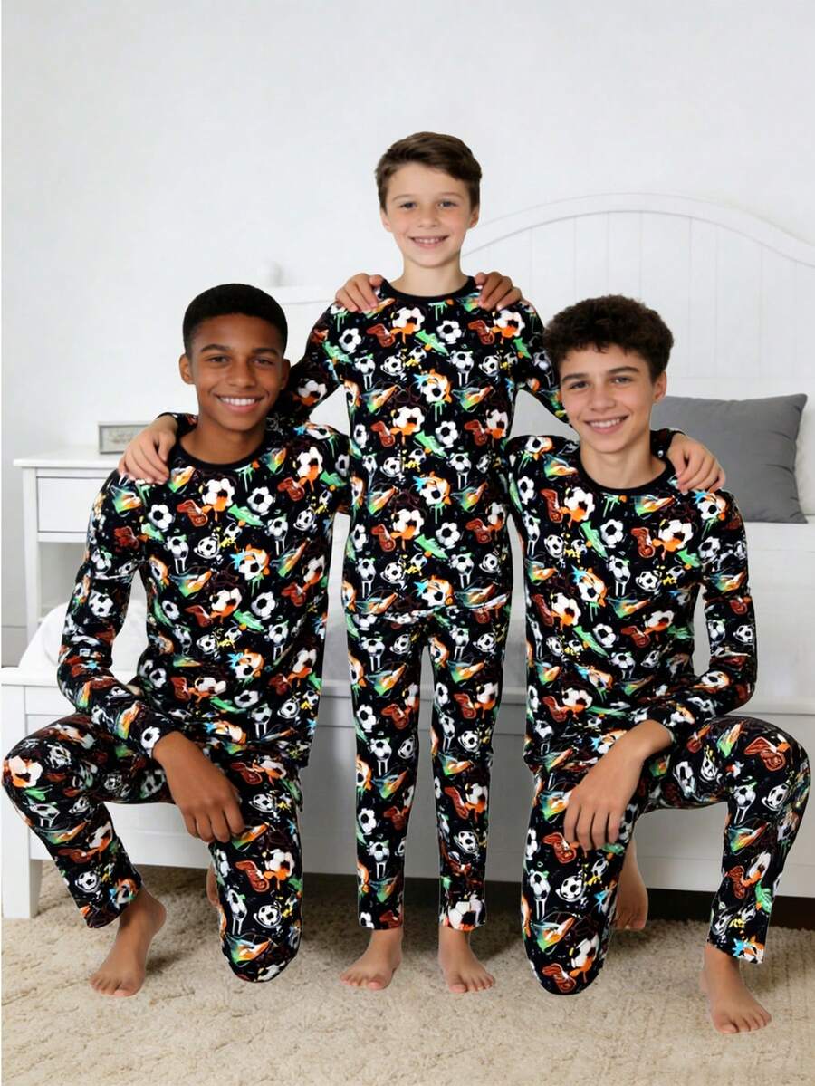 SHEIN 青少年男童荧光印花足球图案撞色打底长袖T恤和长裤套装，紧身睡衣家居服，休闲学院风，舒适实用，面料柔软，适合日常穿着和叠穿，秋冬季 - 彩色 - 查看 1