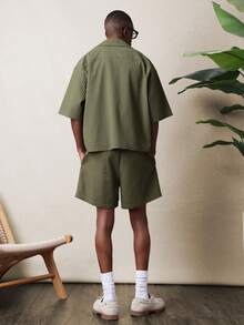 SUMWON Olive Textured Short Sleeve Shirt And Matching Shorts Co-Ord Set For Summer Relaxed Casual Everyday Wear Button Up Collar Style Vacation - Green - View 2