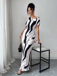 Elenzga Novo Vestido Elegante de Verão/Primavera para Mulheres, Manga Curta, Decote Assimétrico Charmoso, Franzido em A-Line, Design Ombro Único, Bainha Franzida Elástica, Cintura Marcada, Vestido Longo Estampado Floral de Primavera/Verão - Multicolorido - Visão 4