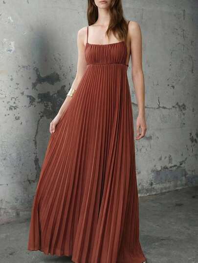 Maija 女士砖红色夏季度假连衣裙，现代波西米亚纯色无袖褶皱沙滩裙