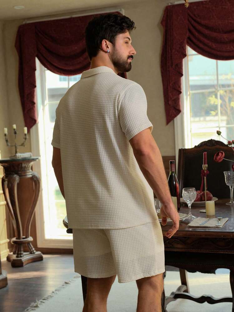 Men's Summer Short Sleeve Shirt And Shorts Geometric Pattern Pajama Set