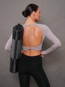 Activina 时尚性感纯色露背短款运动T恤 - 灰色 - 查看 7