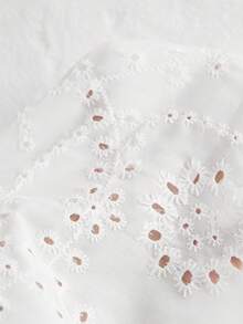 SHEIN LUNE 大码女式翻领单排扣花卉刺绣休闲百搭通勤长袖衬衫，适合嘉年华派对、海滩、情人节等场合。 - 白色 - 查看 5