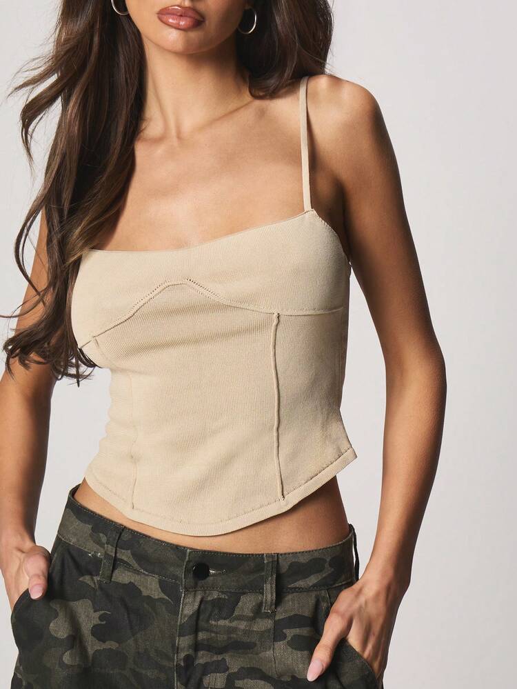 MISSGUIDED Top corset avec détail de coupe en bandage tricoté, texture côtelée et silhouette ajustée pour le layering