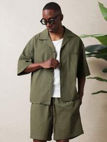 SUMWON Olive Textured Short Sleeve Shirt And Matching Shorts Co-Ord Set For Summer Relaxed Casual Everyday Wear Button Up Collar Style Vacation - Green - View 3