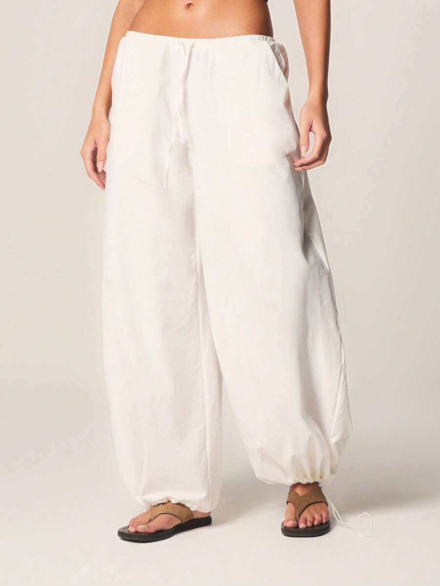 MISSGUIDED Lightweight Wide Leg Palazzo Pants With Elastic Waistband For Casual Summer Vacation Wear - White - View 1