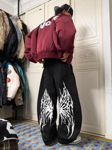 Manfinity EMRG Men's Graphic Print Slant Pocket Casual Loose Fit Jeans - Black - View 1