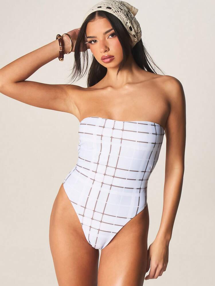 MISSGUIDED 幾何学チェック柄ストラップレス バンドゥ ワンピース水着、夏のビーチバケーション、プール用