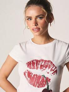 MISSGUIDED Cherry Red Lips Print Short Sleeve Crew Neck Baby Tee Fitted Graphic Top Casual Summer Style - White - View 2