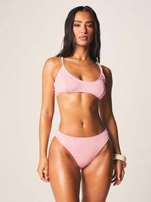 MISSGUIDED Crinkle Textured Ribbed Bikini Top With Halter Straps And Triangle Design For Beach Summer Vacation Poolside Swimming - Baby Pink - View 4